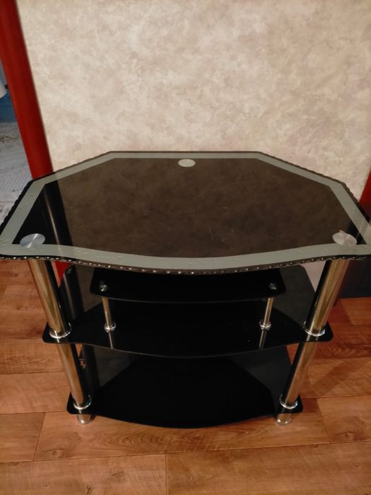 Подставка для телевизора