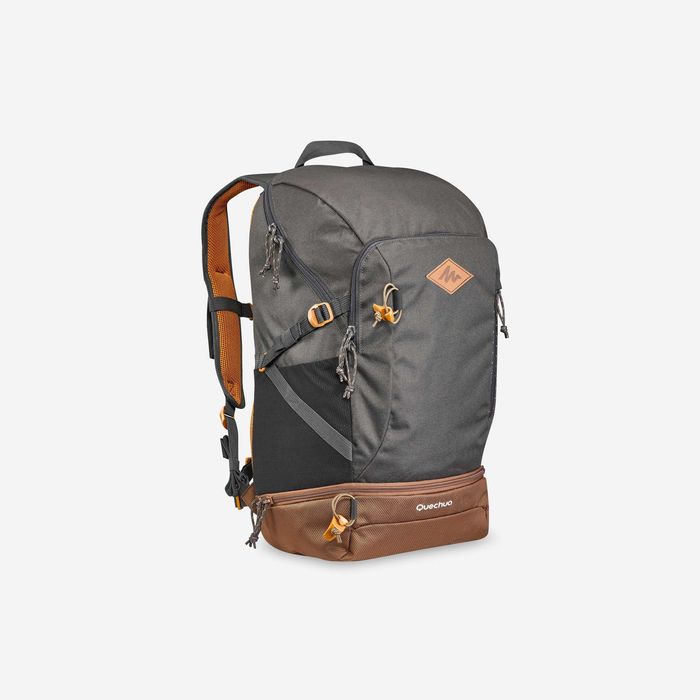 Туристическа раница Decathlon Quechua NH500 – 30 л, с дъждобран