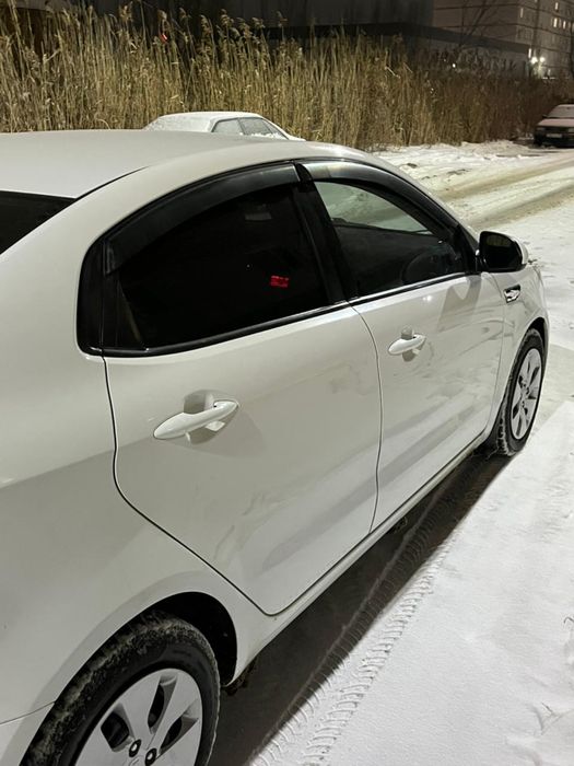 Продам киа рио 2014