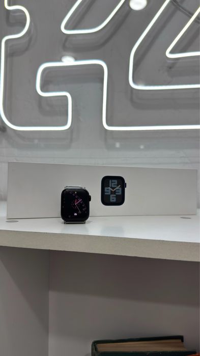 Продам Apple Watch se 2 40 mm 92 akb