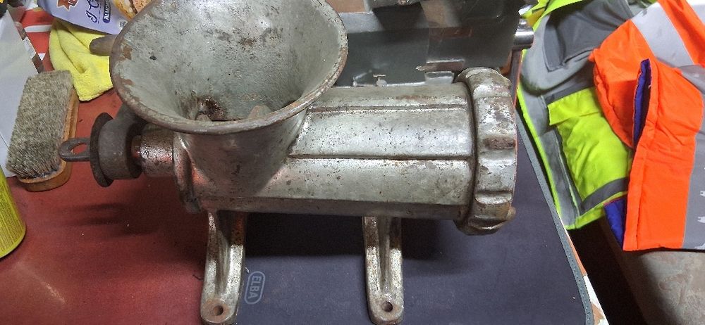 Masina  de   măcinat