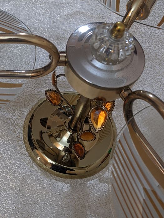 Люстра 3 рошковый