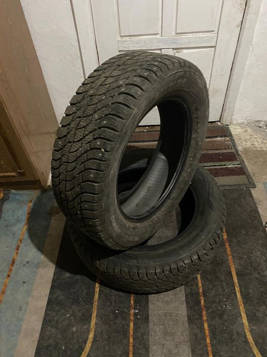 Зимние шины 235/60/18