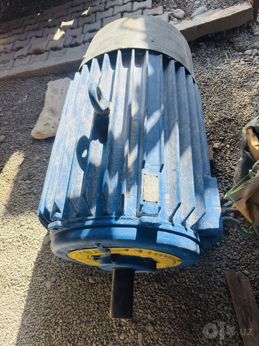 Motor 160kw 590ob/min sotiladi zavod ishlashi zor