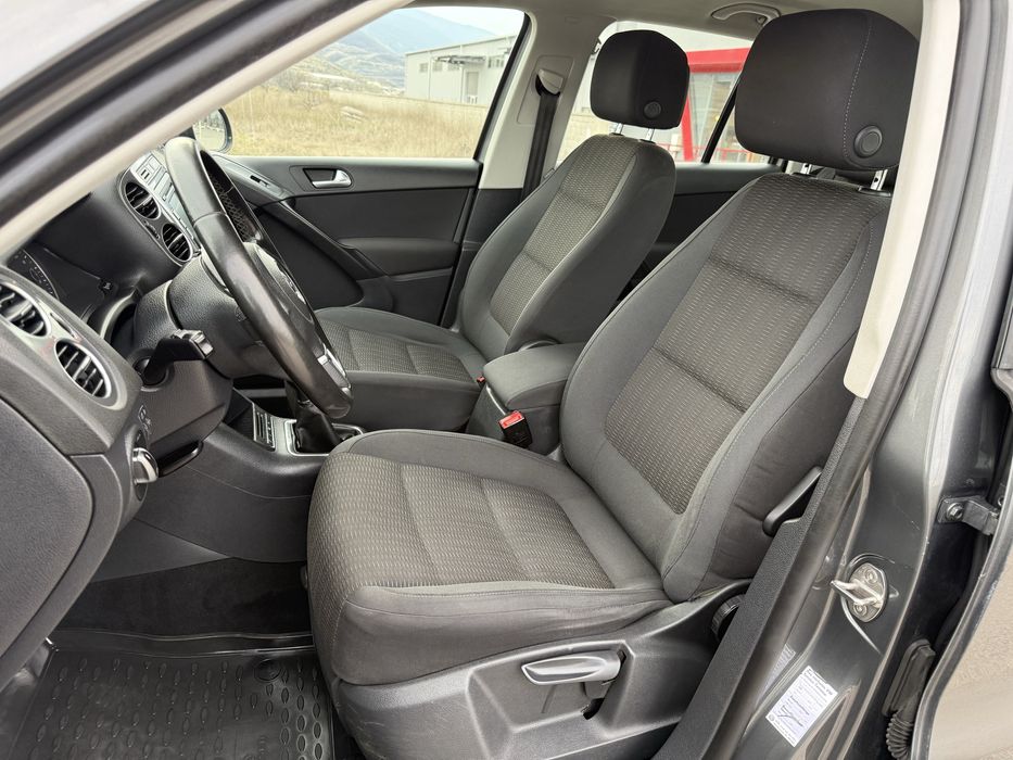 VW Tiguan 2.0 TDI 140к.с 4MOTION / Facelift / Navi / FULL SERVICE
