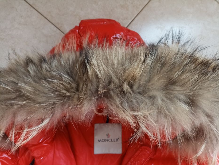 Продавам зимно яке