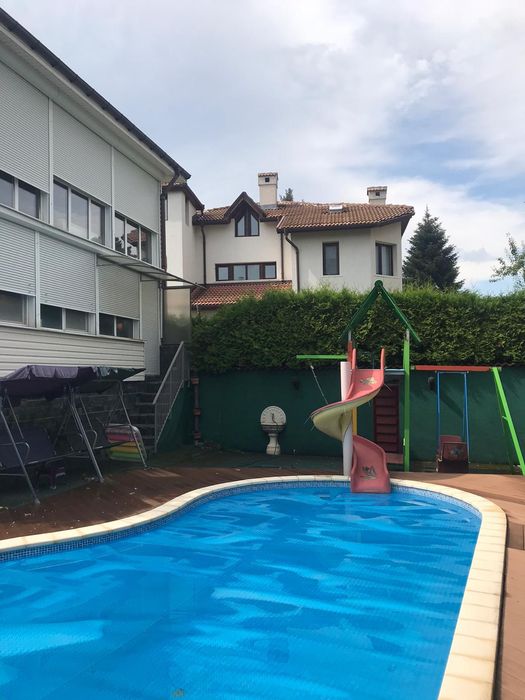 Продава се Къща в София, Център - 300 кв.м за 1634 €/кв.м - Снимка #5