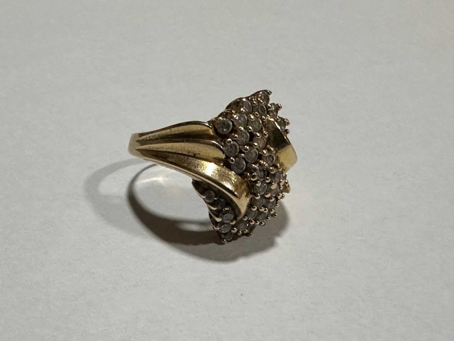 Златен дамски пръстен 14к, 6,57гр