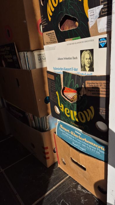 Vând lot 500Lp muzică clasică colectie mixta 3 lei un disc vinil