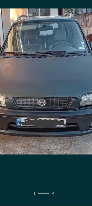 Продавам Мазда Демио 1999