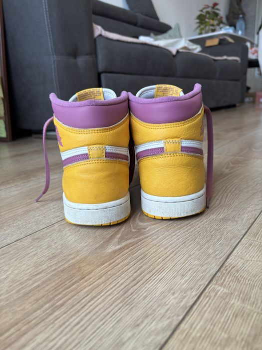 Air Jordan 1 OG High “Brotherhood” Purple and Yellow