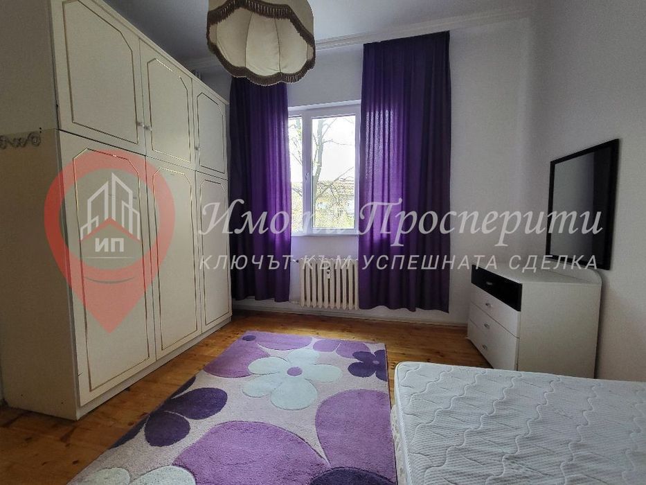 Дава се под наем Двустаен апартамент в София, Център - 50 кв.м за 640 € - Снимка #1