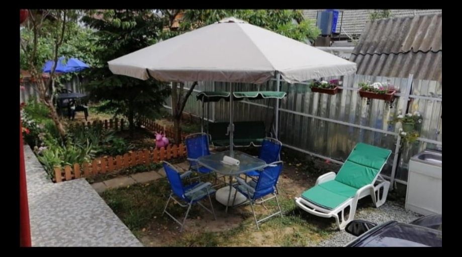 Central, str Tineretului - teren 494 mp cu casa 2 camere