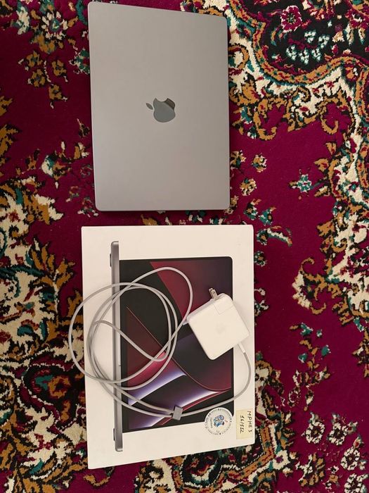 MacBook Pro 14 M2 pro 16/512