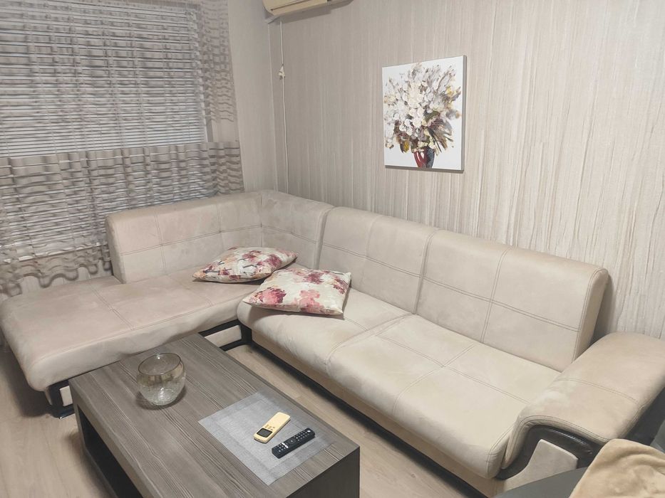 Диван разтегателен ъглов с ракла