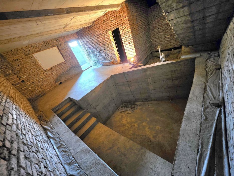 Вайида 3 каватлик хонадон сотилади