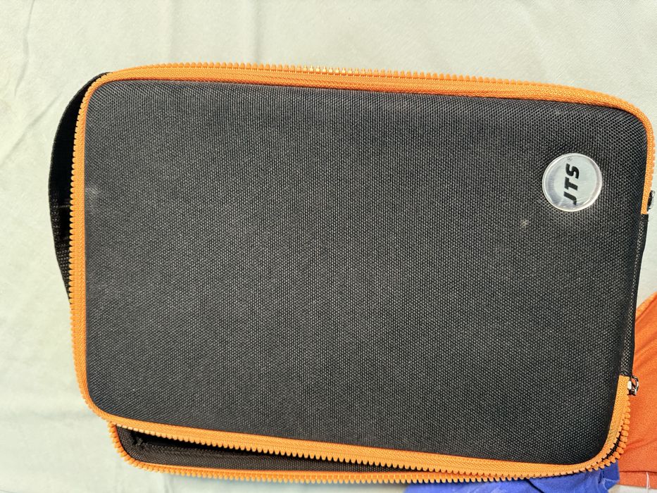 Shure SM58 Wireless – Безжичен ръчен микрофон с приемник (комплект)