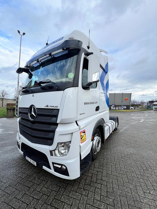 Vand Mercedes Benz Actros MP4 Gigaspace
