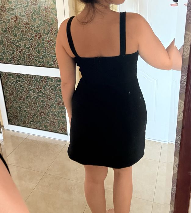 Черна вечерна рокля H&M