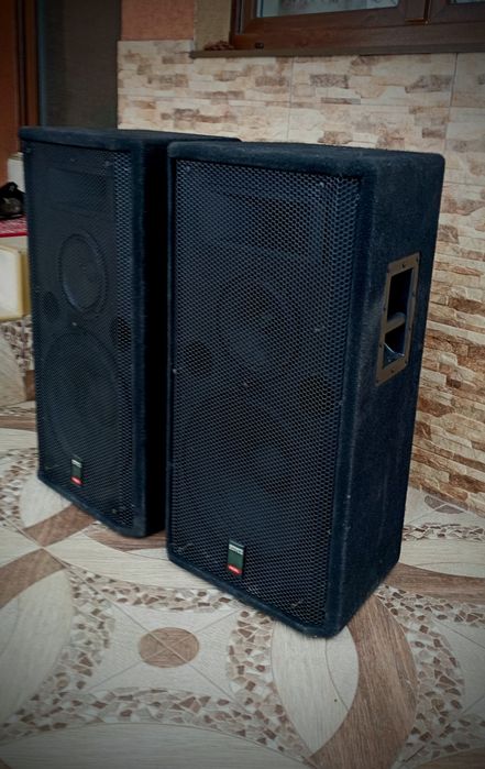 Vând boxe proel in 3 cai!