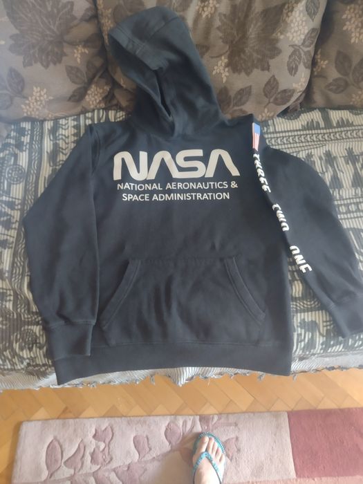 Суичър за тийнейджър