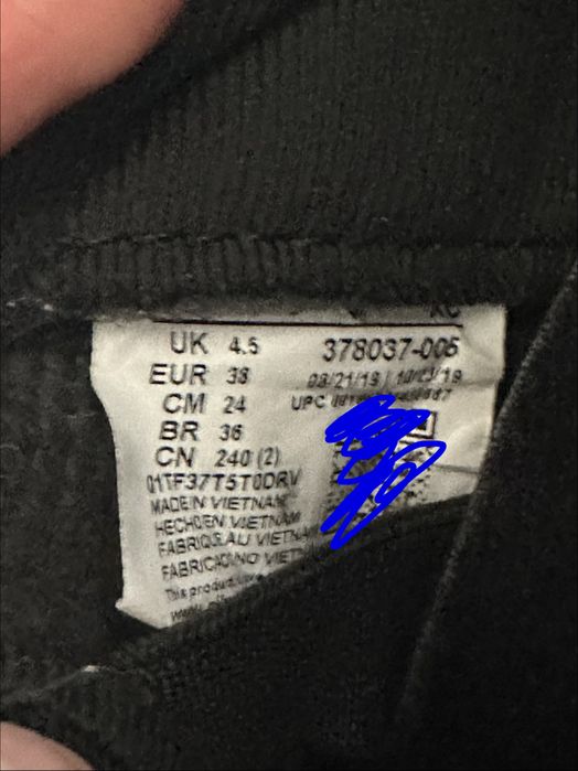 Nike Air Jordan 11 black