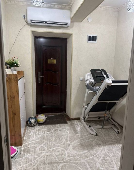 Продаётся квартира Юнусабад 18кв 2*3/1/4