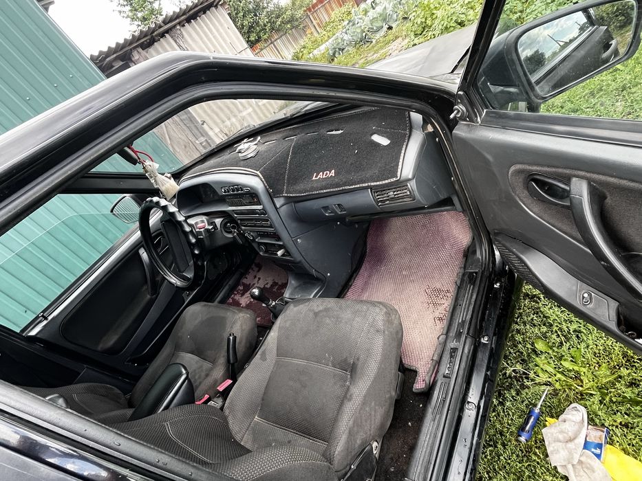 Продам машину ваз 2114
