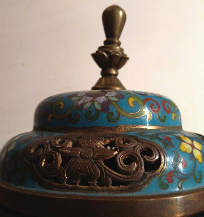 Vas asiatic imperial |bronz si email cloisonné| piesa veche si rara