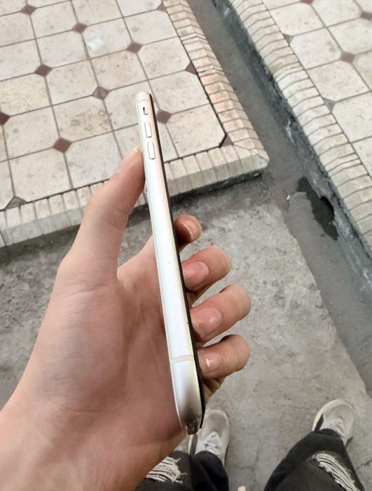 Iphone 11 kafolati bilan