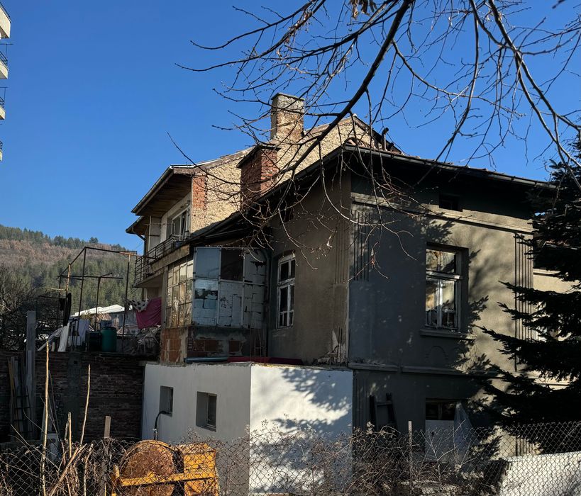 Продава се Къща в Дупница - 60 кв.м за 2167 €/кв.м - Снимка #3