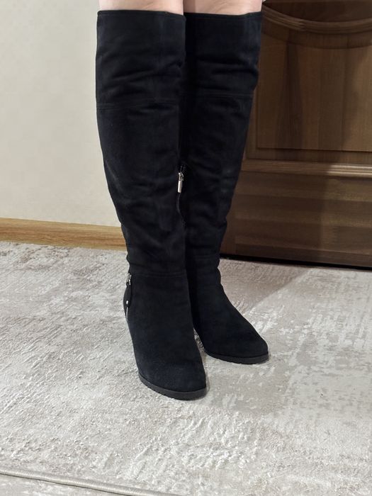 Женские зимние сапоги