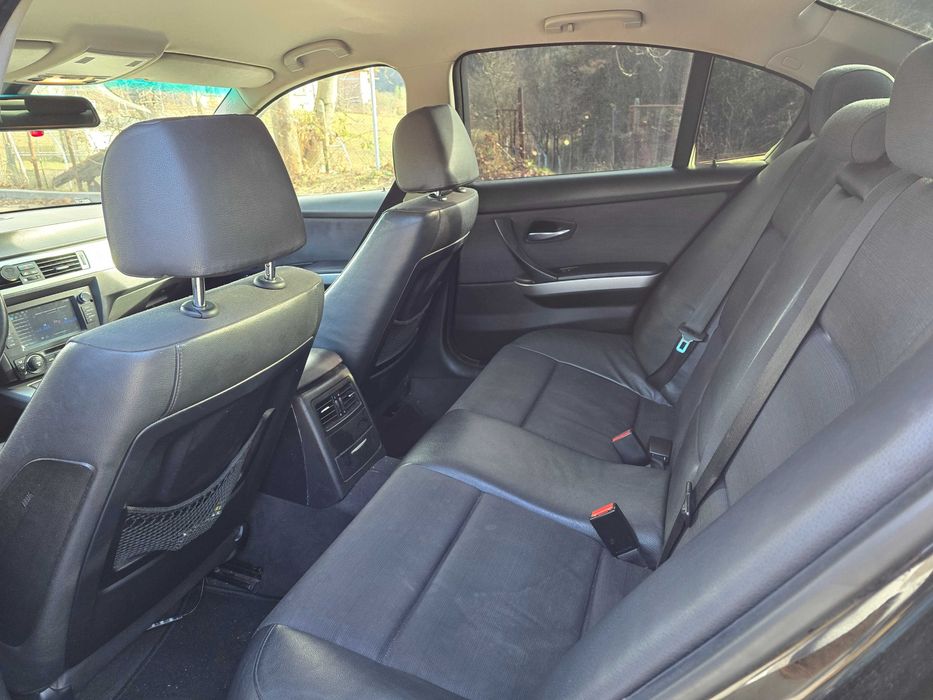 BMW E90 320D 163HP НА ЧАСТИ!!