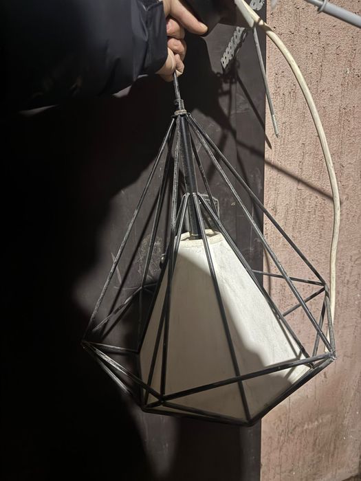 Продам люстры и плафоны не дорого!