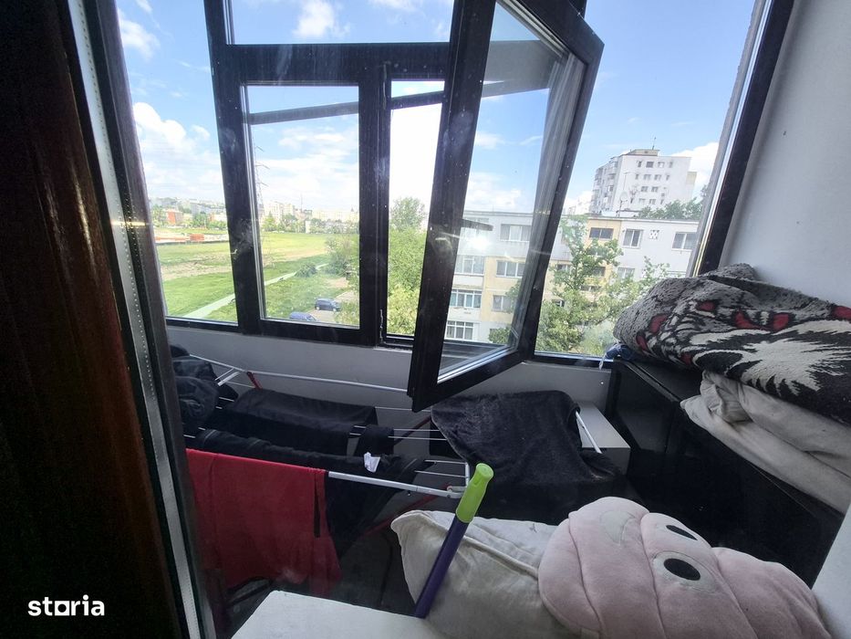 Apartament cu 2 camere nedecomandat zona Mircea cel Bătrân  fără risc