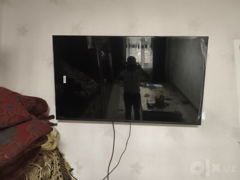 S smart televizor WebOS 55 talik