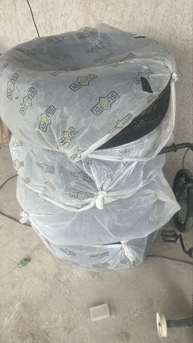 275/40/22 летние шины