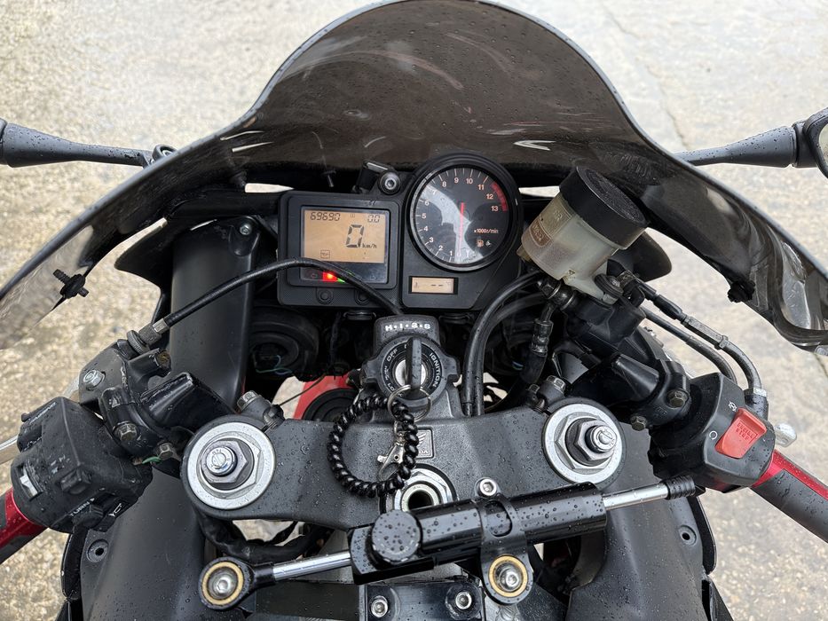 Honda cbr 929 fireblade