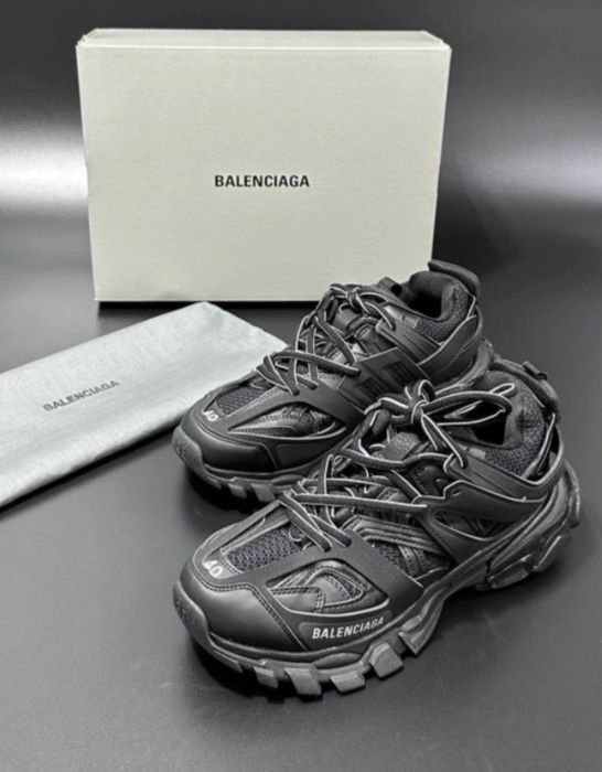 Balenciaga tracks, New balance два цвята, nike airforce 1 бели,Alexander mcqueen
