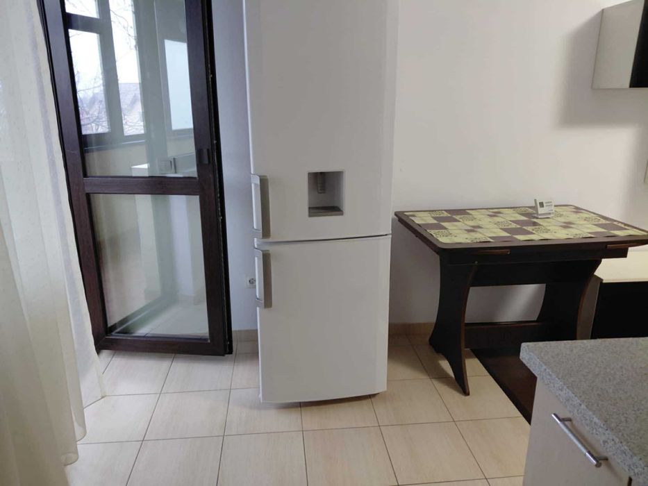 Apartament 2 camere, 50 mp, et.1– Valea Lupului 750 m capat Pacurari ...