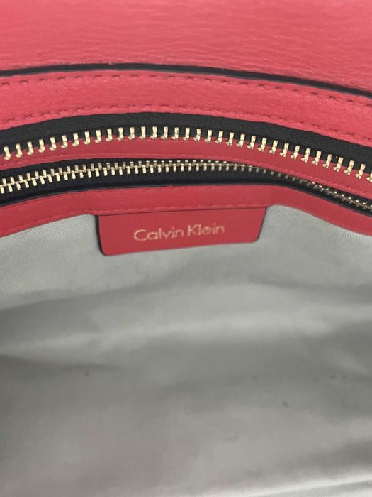 Дамска  чанта Calvin Klein