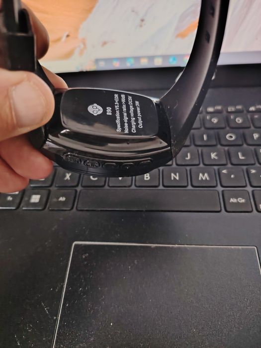 Ceas cu radio și Bluetooth