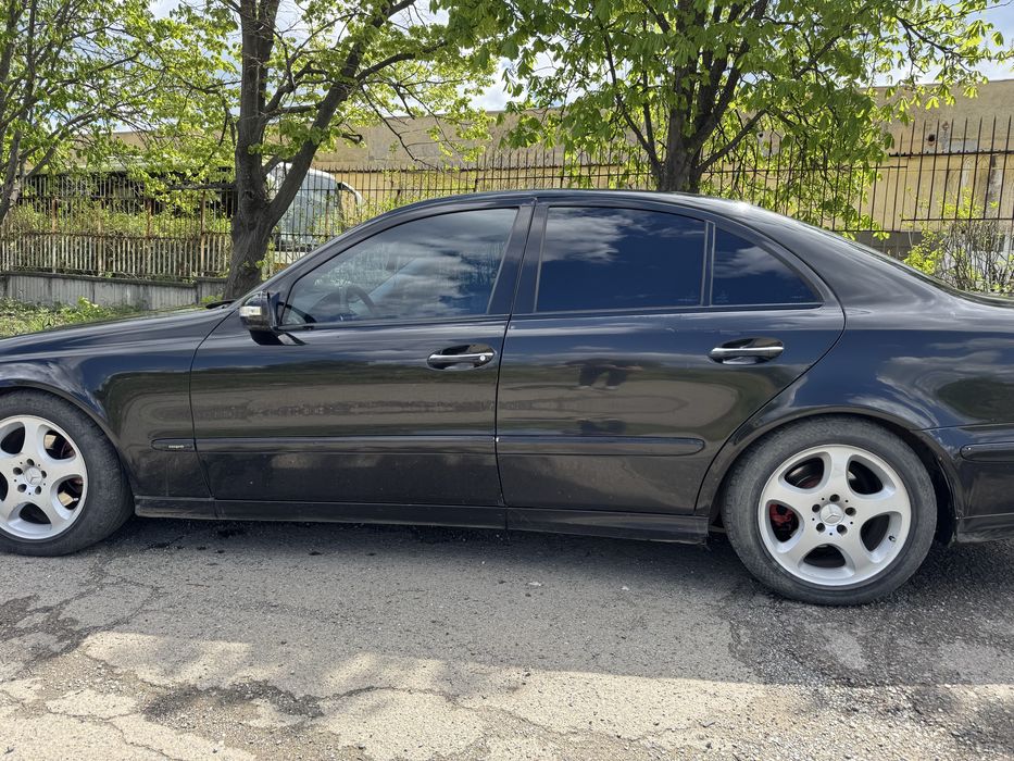 Mercedes E270 W211