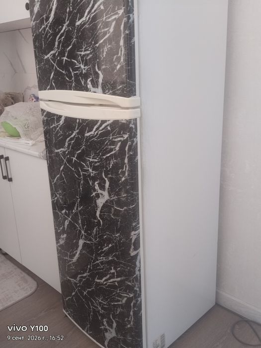 Продам холодильник