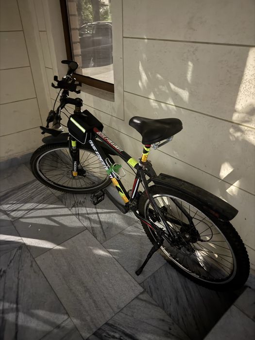 velik sotiladi, alumin rama