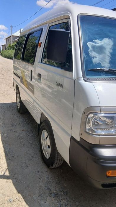Pachka damas metan polik chixol qilingan