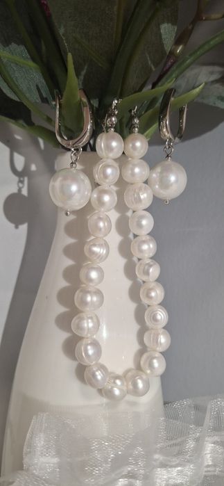 Браслет и серьги жемчуг.