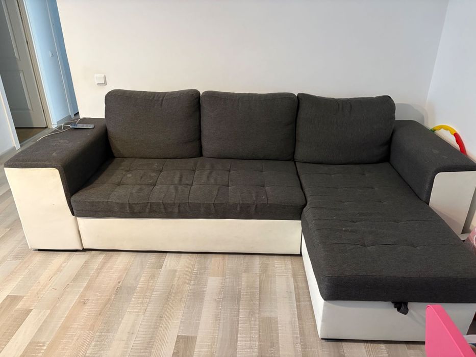Set mobilier living si canapea