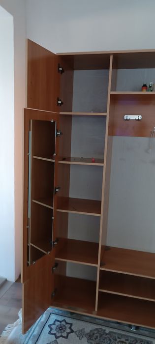 Прихожая мебель сотилади