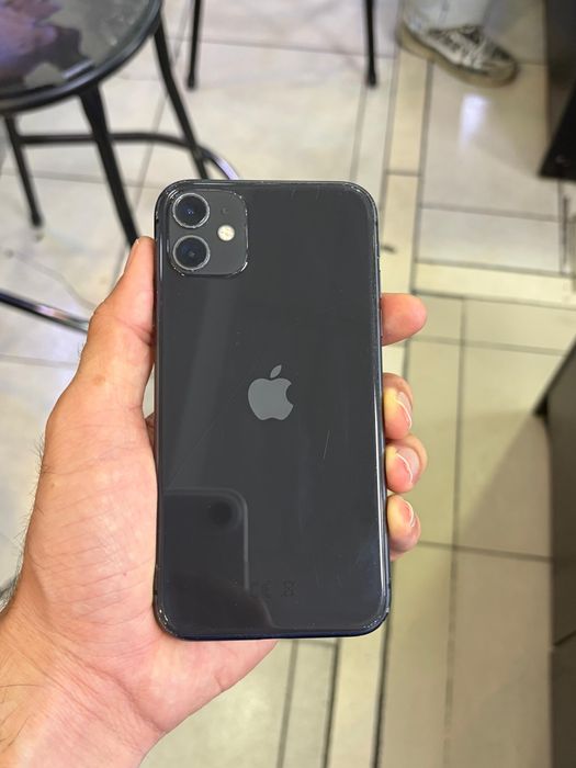 iphone 11 64gb продам